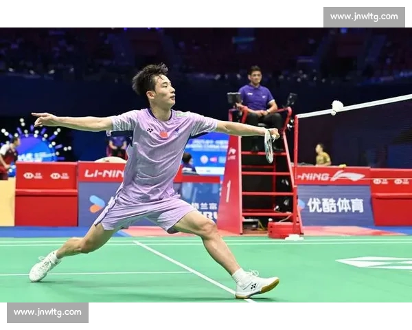 速度与技巧交锋的赛场聚焦全国羽毛球比赛发展新格局趋势 - 副本 - 副本 (2) 速度与技巧交锋的赛场聚焦全国羽毛球比赛发展新格局趋势 - 副本 - 副本 (2)