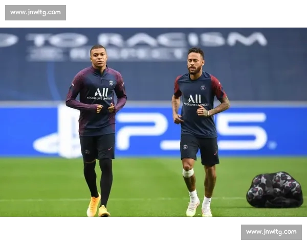 欧冠豪门近期状态走势与战术变化深度解析及晋级前景综合评估全景